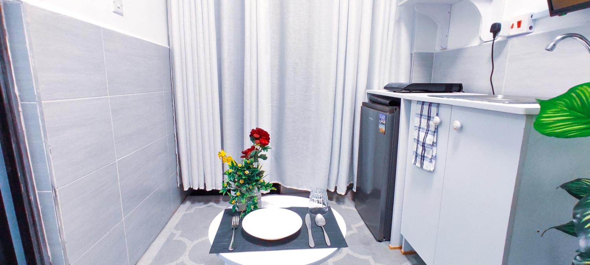 Dukes Suites Найроби Экстерьер фото